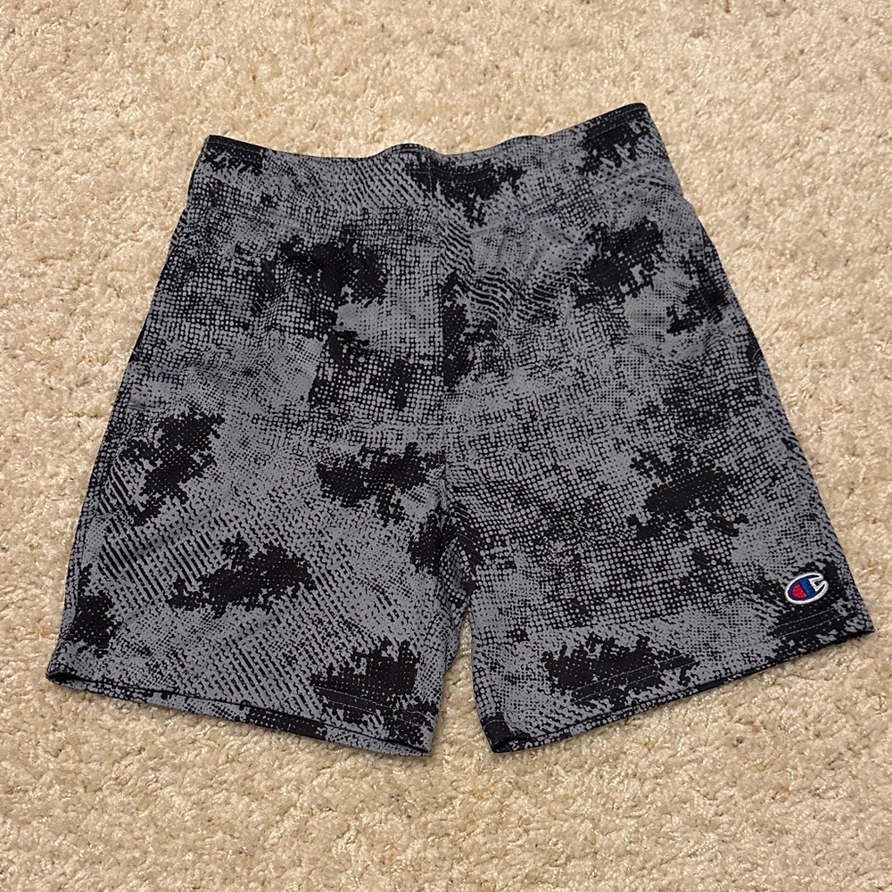 Boys champion shorts, size medium
